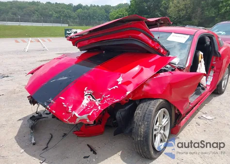 2013 Ford Mustang V6 z USA, uszkodzony, nr VIN 1ZVBP8AMXD5238478